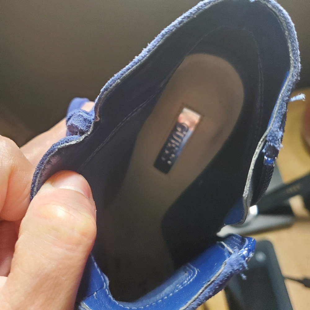 Guess Booties - Picture 5 of 6